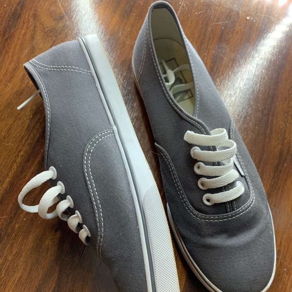 Vans gray Women’s: 8